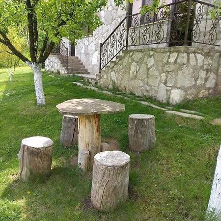 Guest House Ijevan'S Garden Kültér fotó