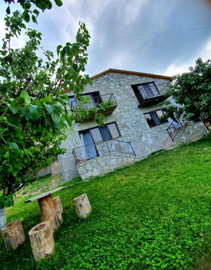 Guest House Ijevan'S Garden Kültér fotó