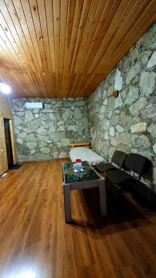 Guest House Ijevan'S Garden Kültér fotó