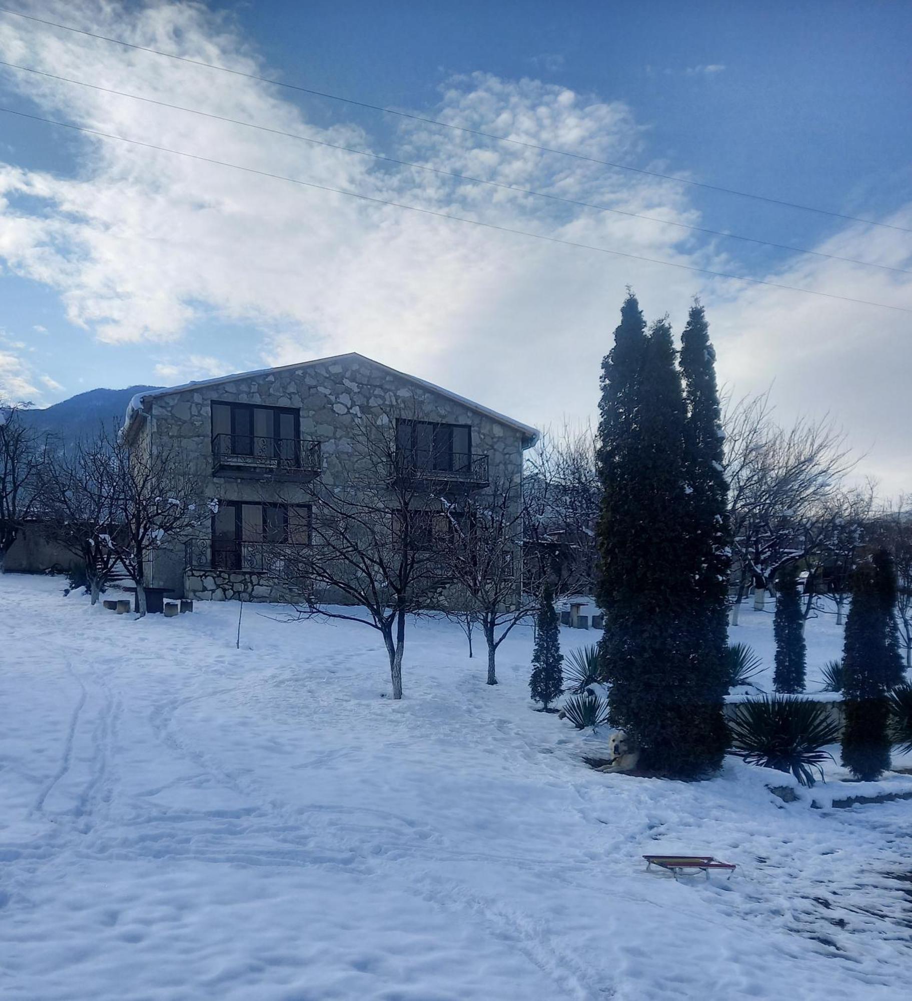 Guest House Ijevan'S Garden Kültér fotó