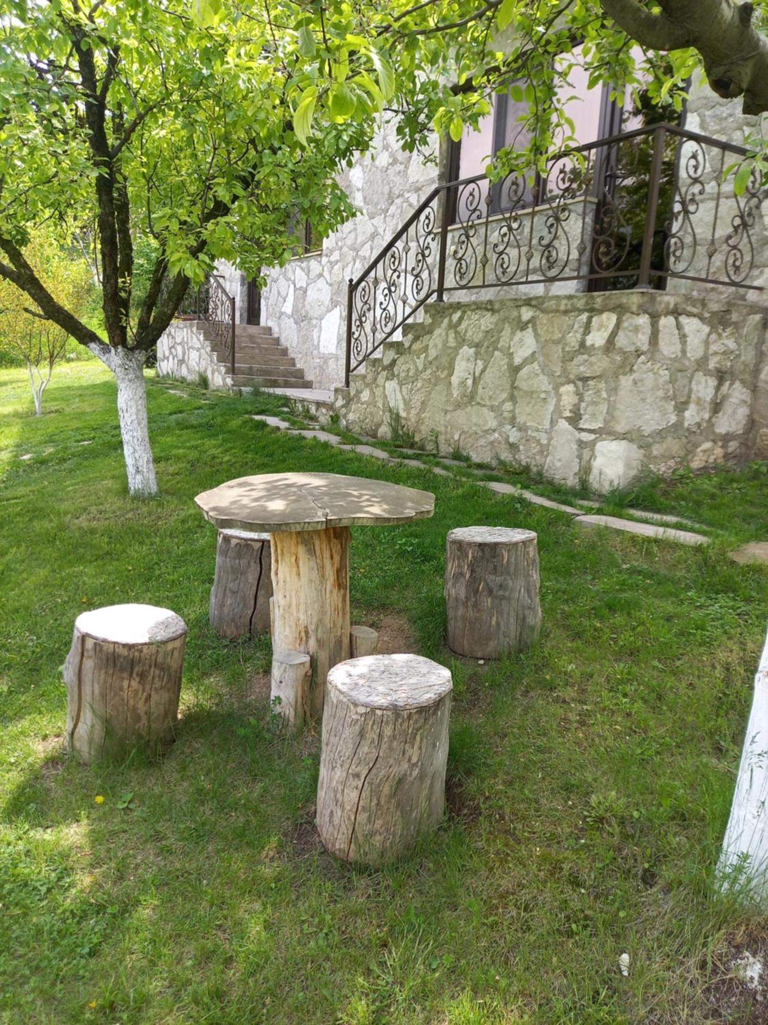Guest House Ijevan'S Garden Kültér fotó